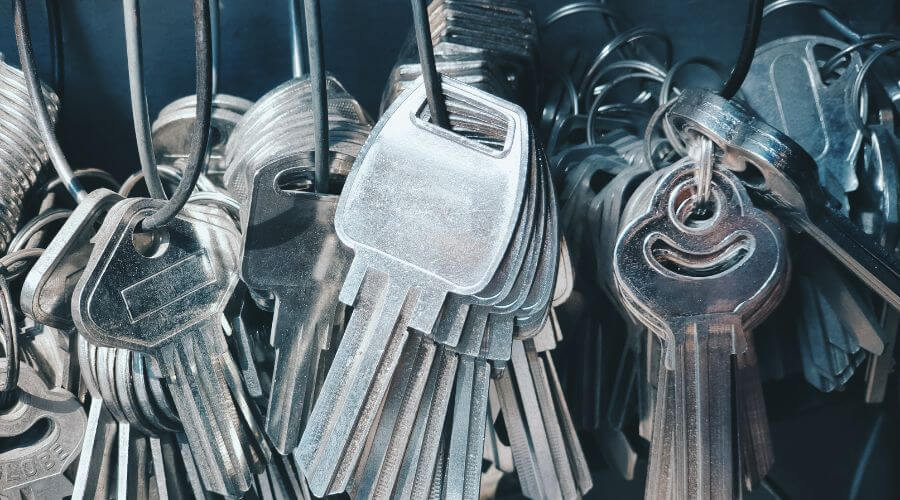 Professional residential roofers in Burbank, CA